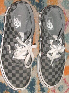 VANS Classic Black & Grey Checker Checkerboard Lace Up Sneakers size 4.5